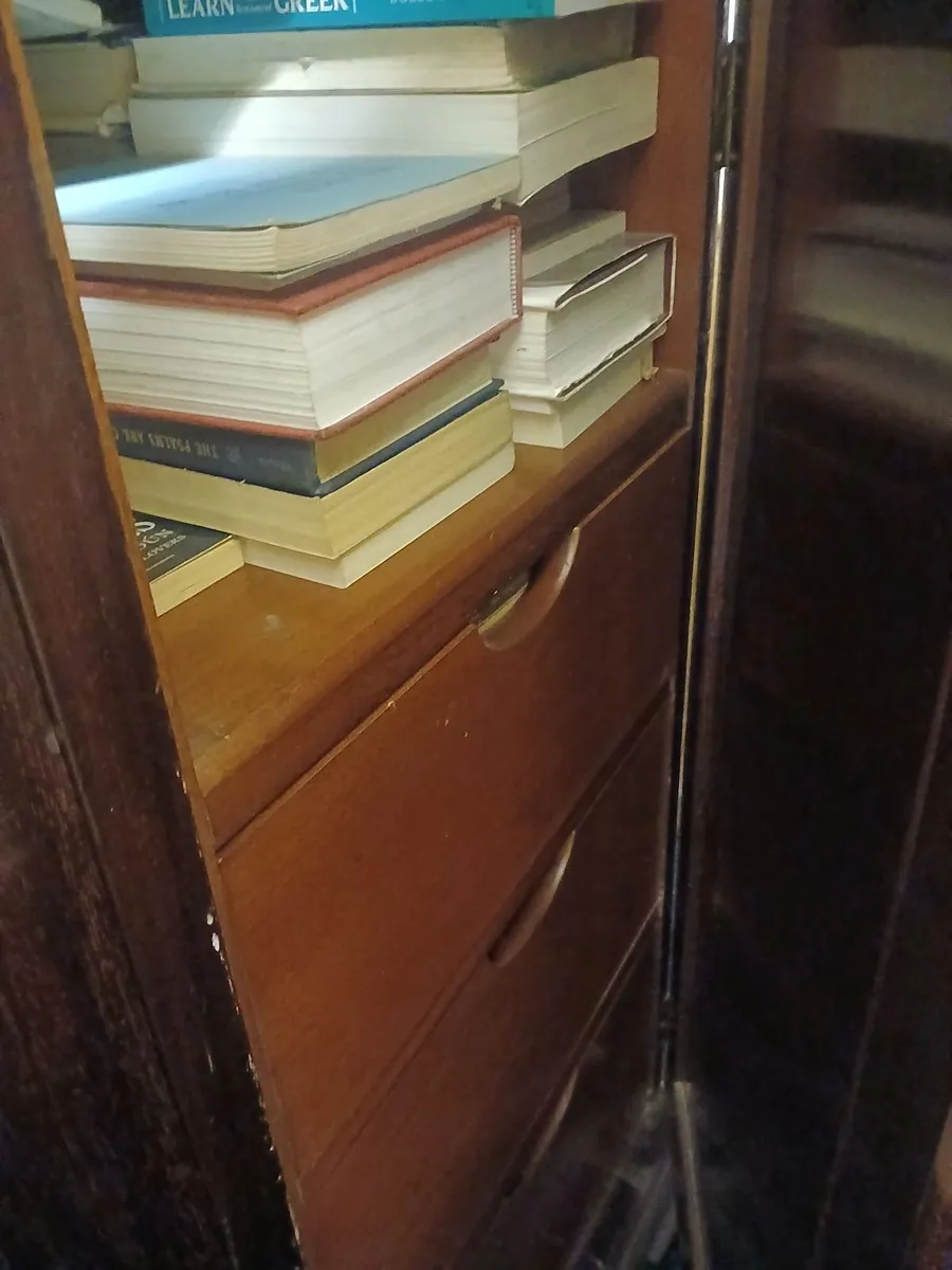 old wardrobe - Image 3