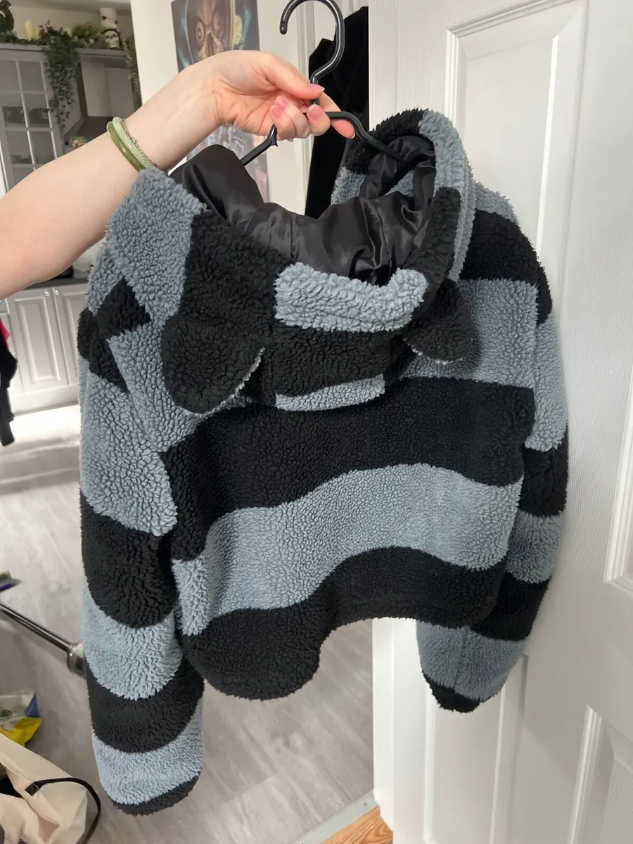 Cute Goth Jumper - Image 2