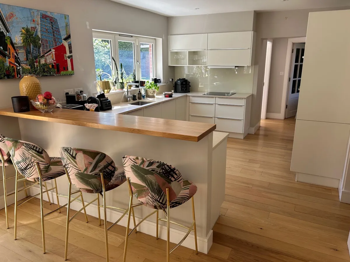 Kitchen - Image 3