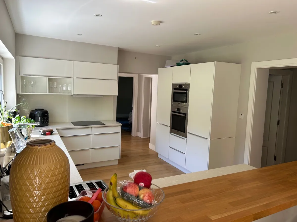 Kitchen - Image 2