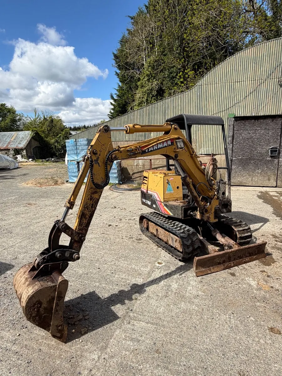 Yanmar yb201u 2.2 Tonne Excavator - Image 2