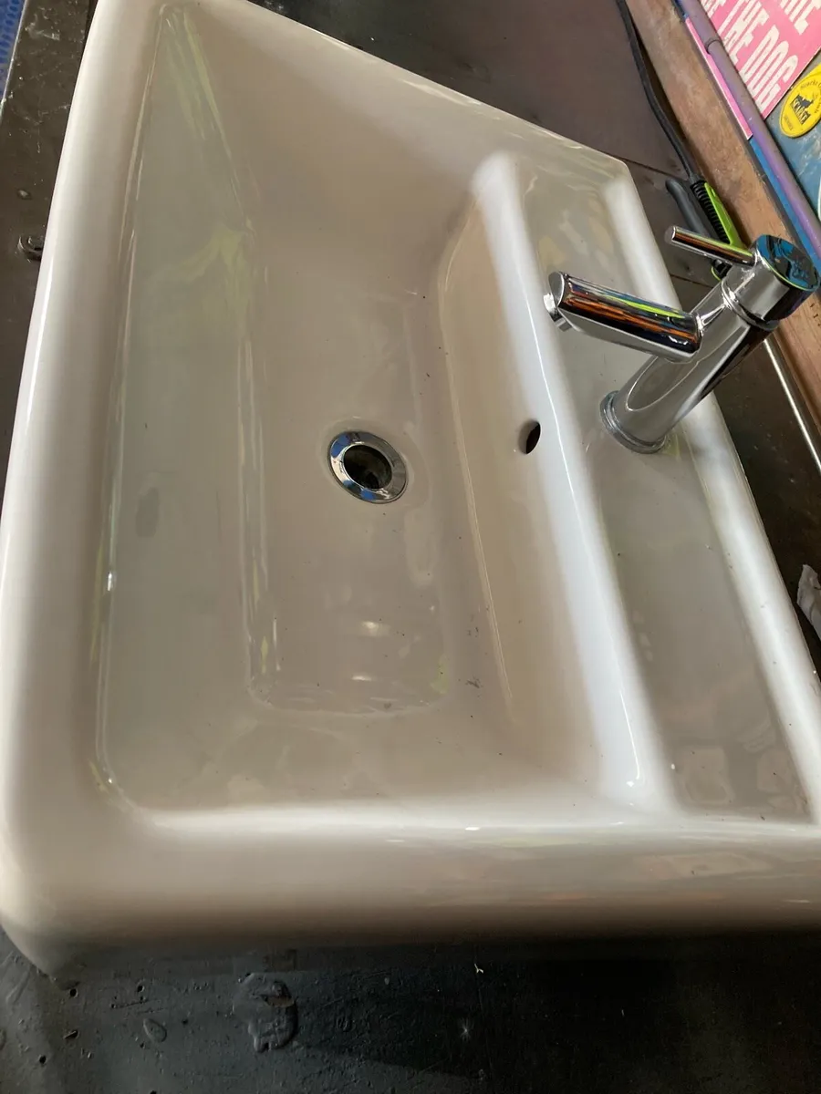 Kitchen sink - Image 3
