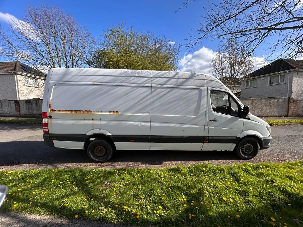 Mercedes-Benz Sprinter 2015 - Image 4