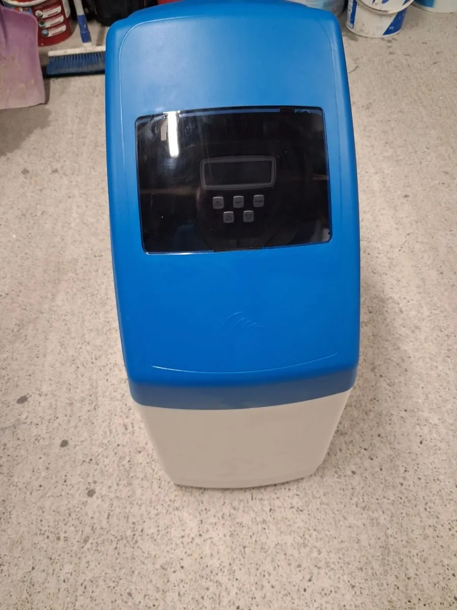 Water softener - Image 1