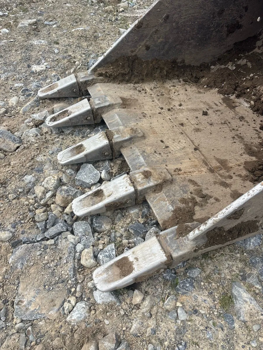 S60 Bucket - Image 3