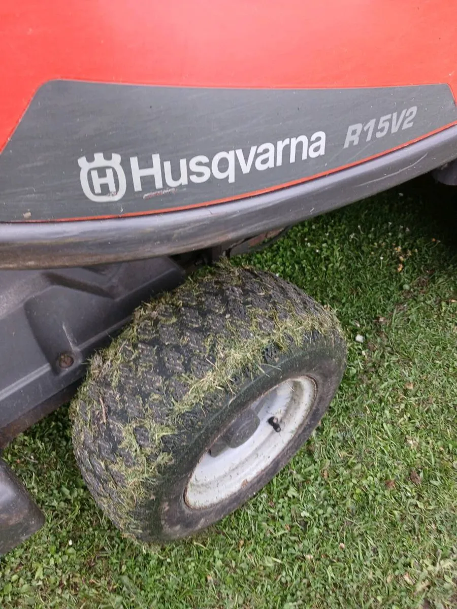 Husqvarna Rider Twin cylinder Kawasaki engine - Image 4