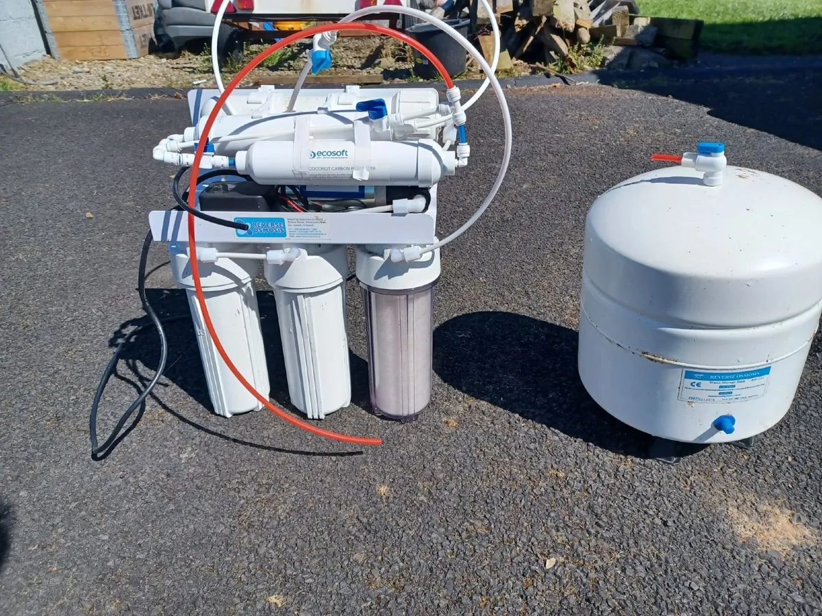 Reverse Osmosis Water Filtration System - Image 1