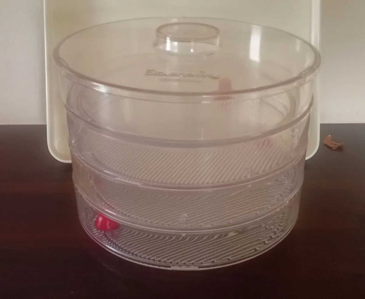 3 tiered biosnaky sprouting kit - Image 1