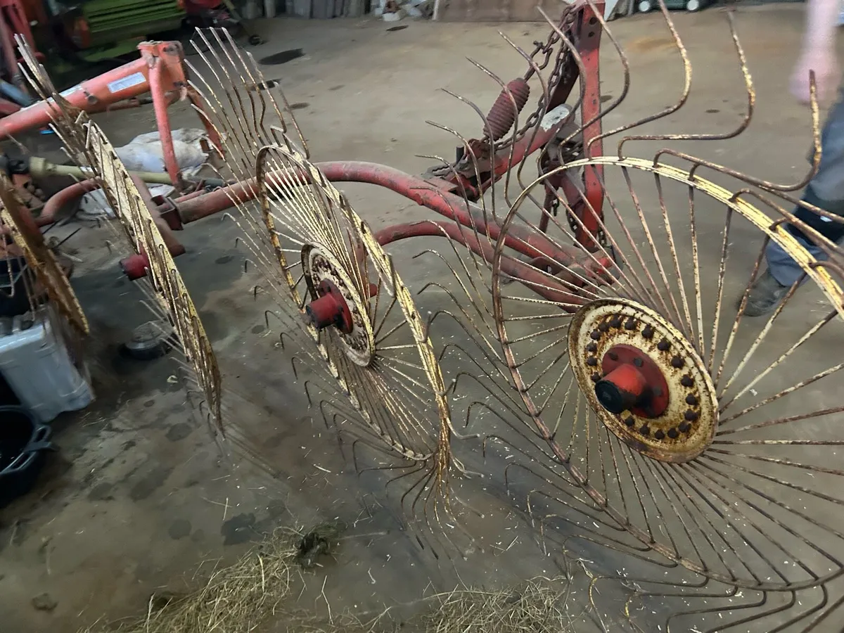 Lely acrobat rake - Image 3