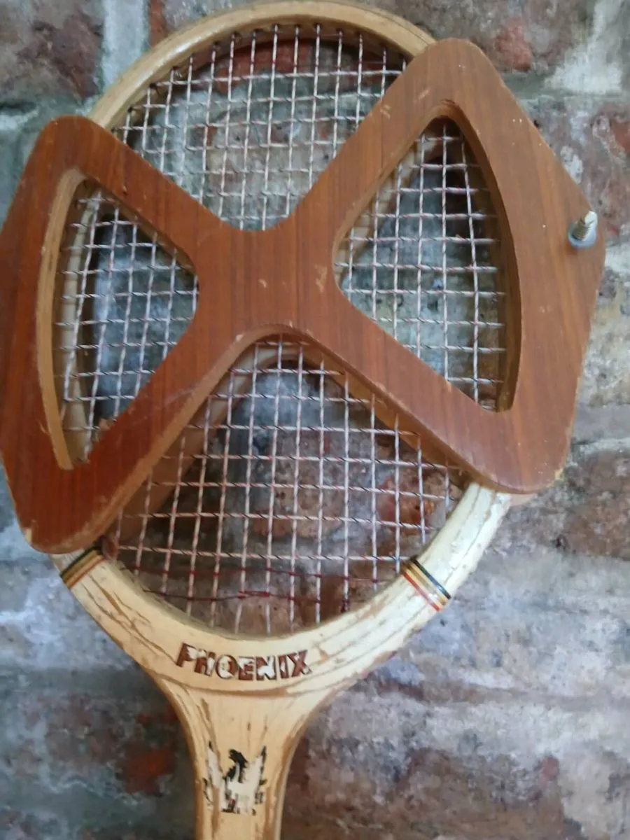 Vintage tennis racket - Image 2