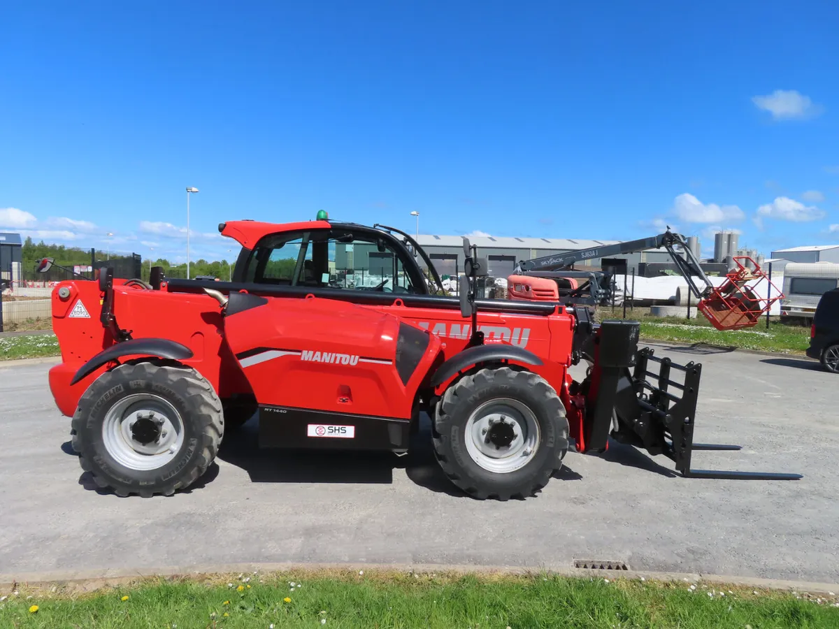 Manitou MT1440 - Year 2022 - 2445 HRS - Big Engine - Image 3