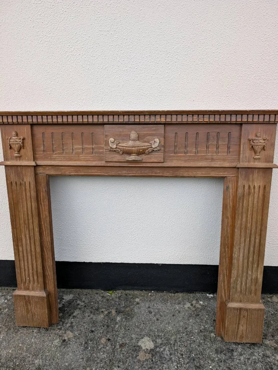 Fire surround - Image 1