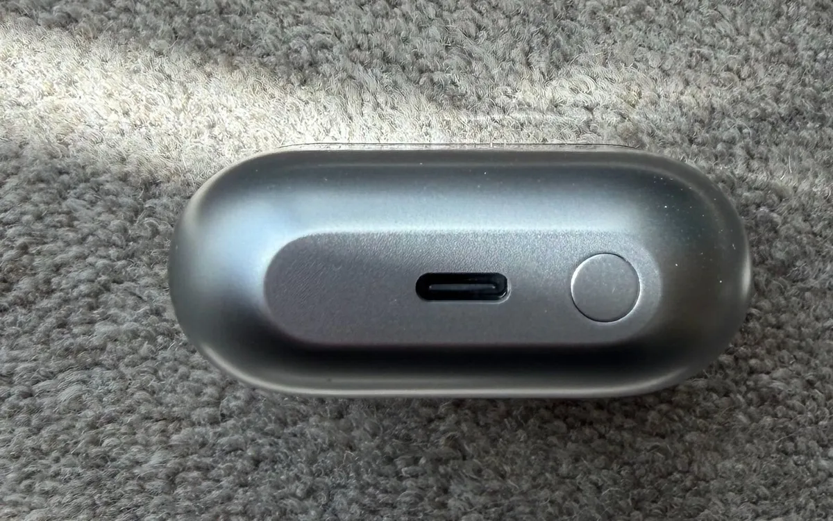 Samsung Galaxy Buds3 Pro - Image 3