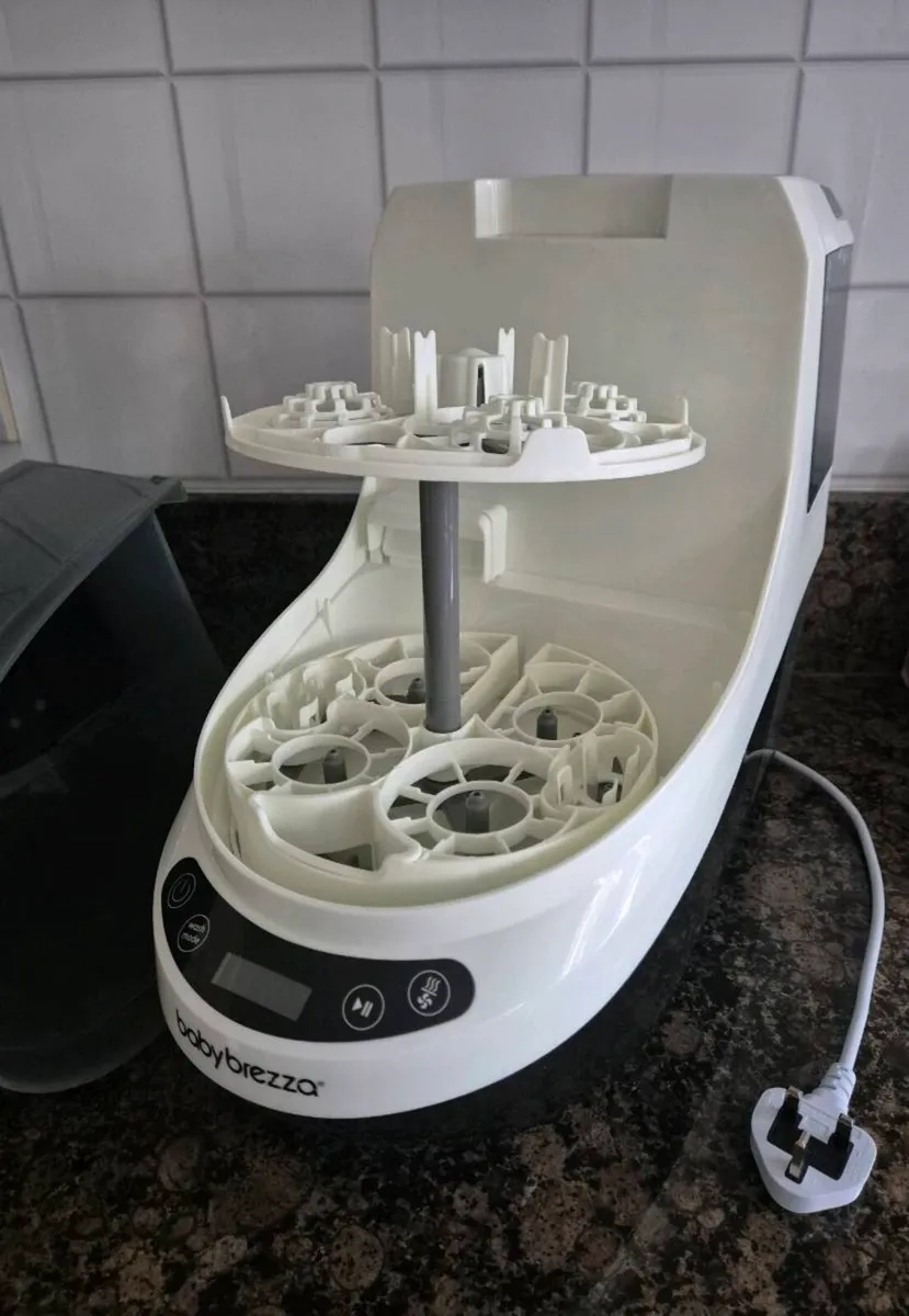 Baby Brezza bottle washer - Image 4