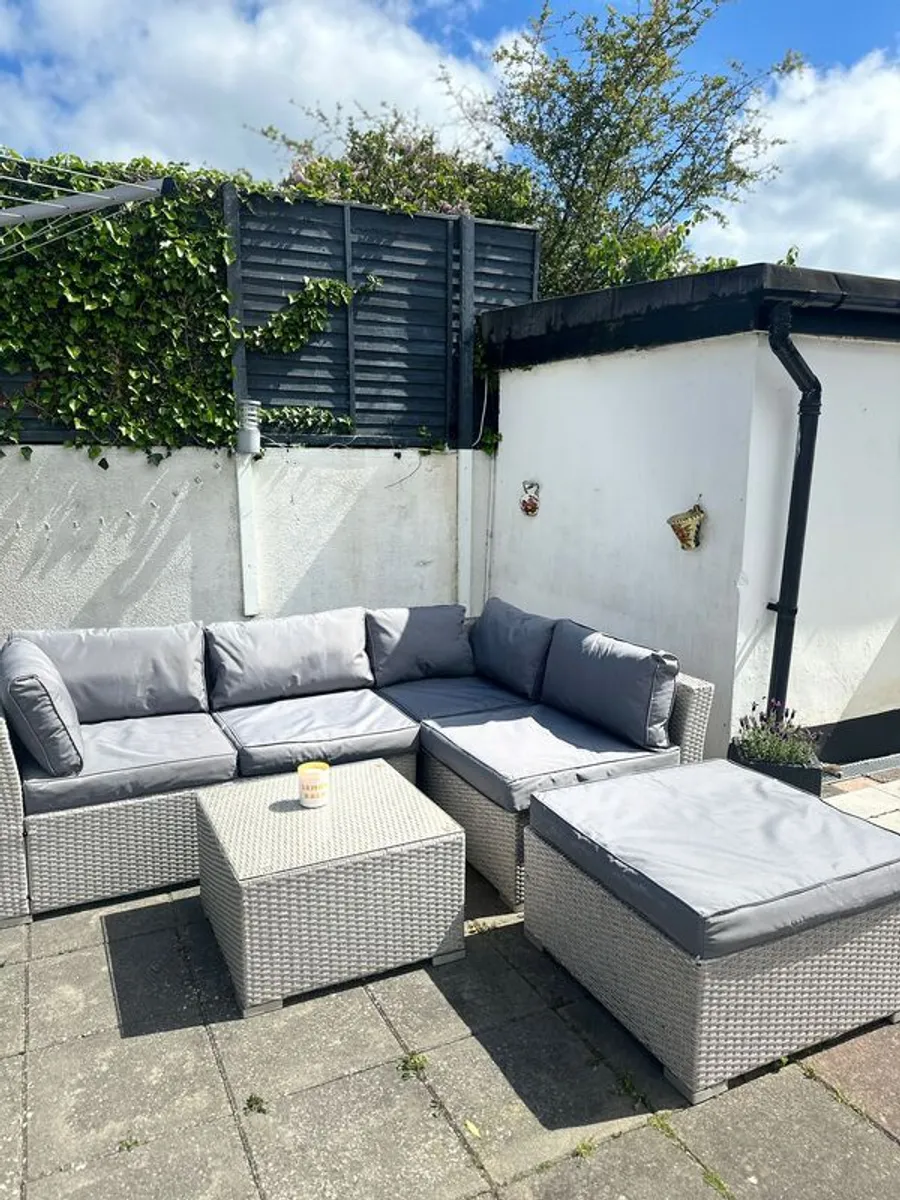 Rattan Garden Furniture Set - Image 1