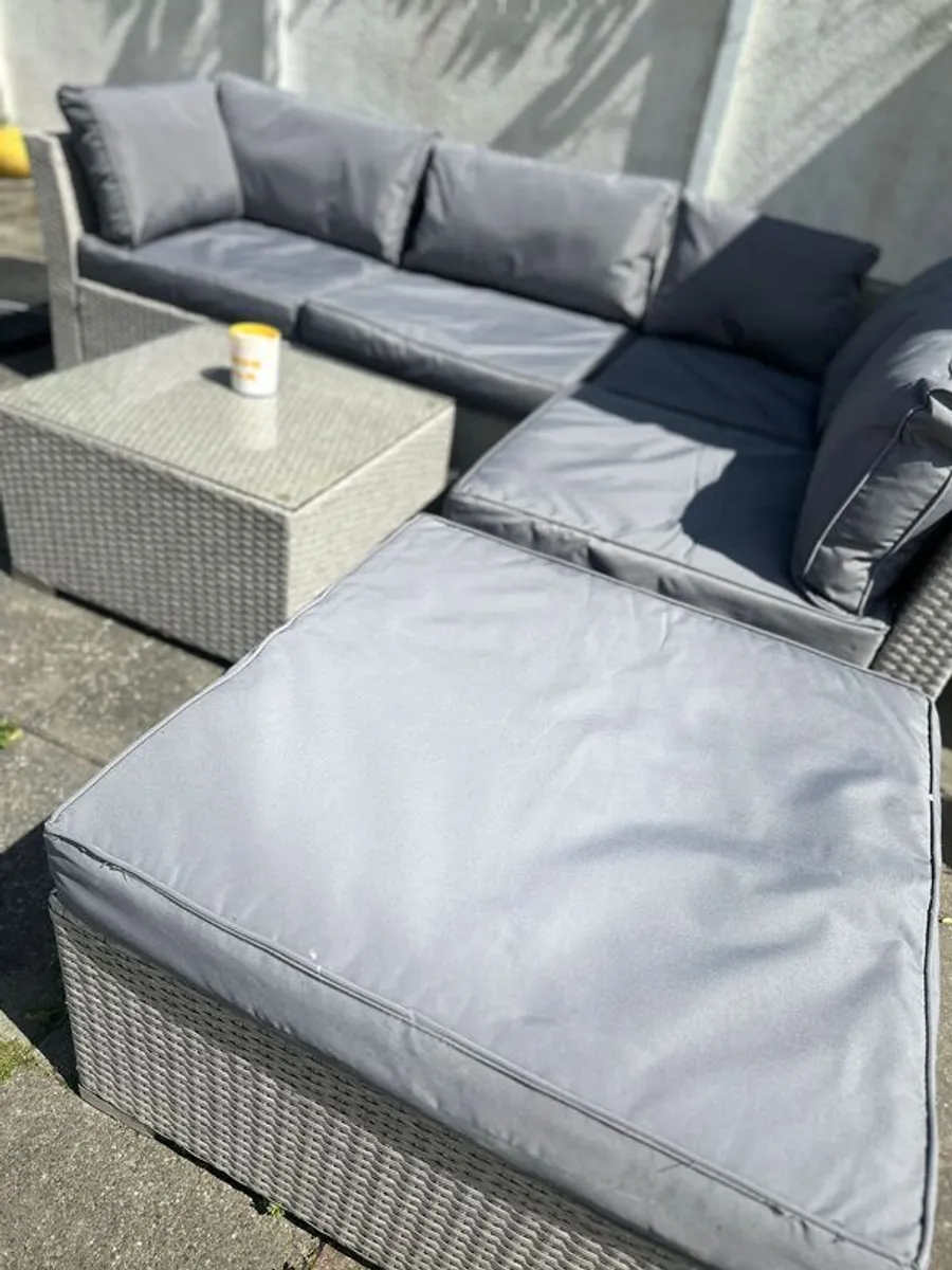 Rattan Garden Furniture Set - Image 2