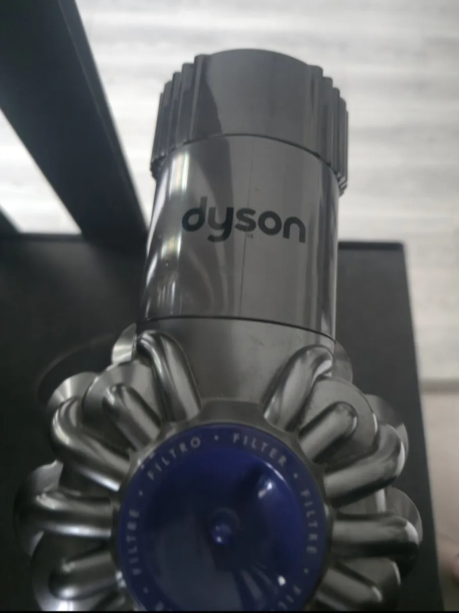Dyson - Image 3