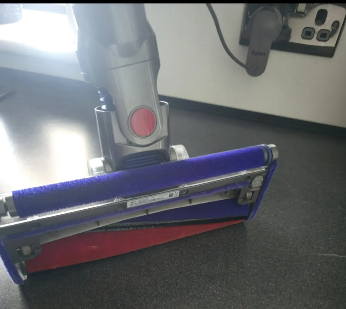 Dyson - Image 4