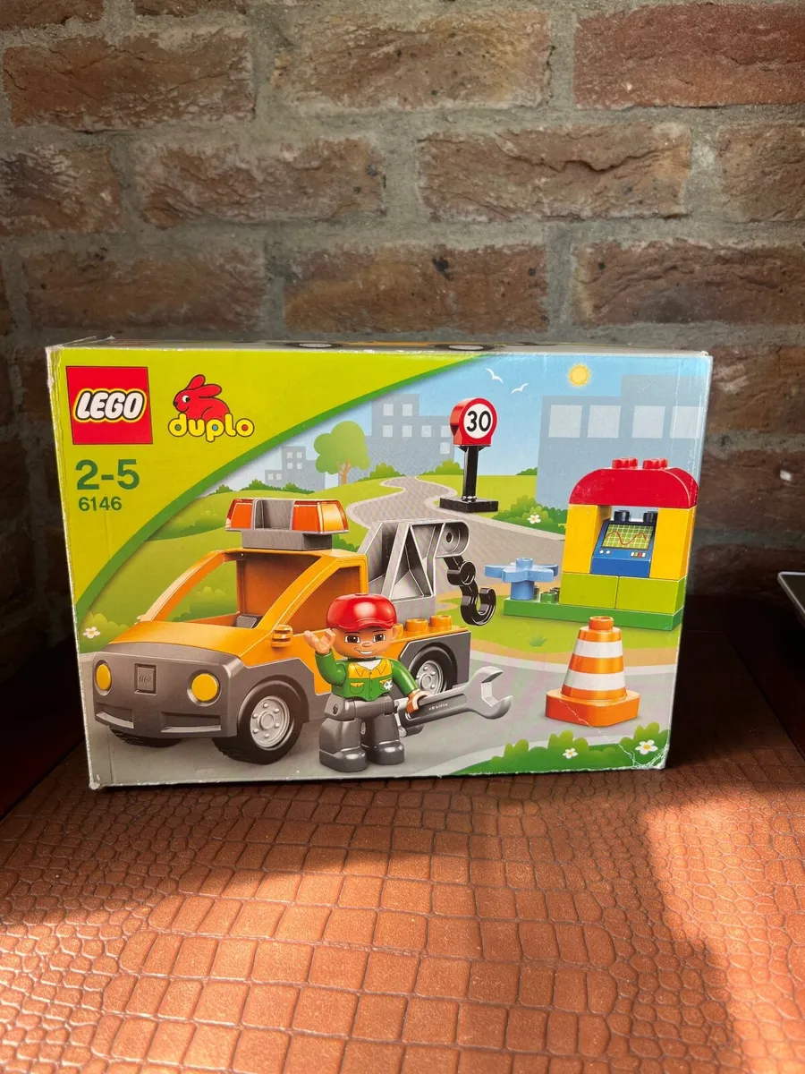 Lego Duplo Tow Truck - Image 3