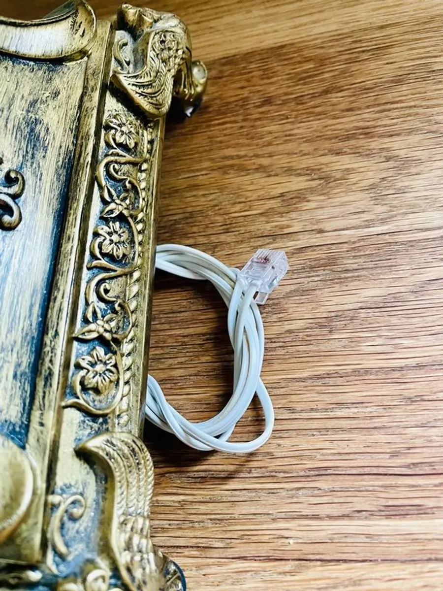 House Phone - Image 4