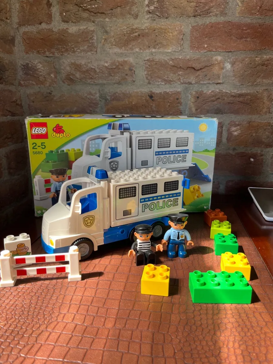 Lego Duplo Tow Truck - Image 4