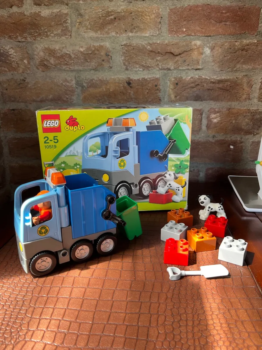 Lego Duplo Truck with Car Trailer - Image 4