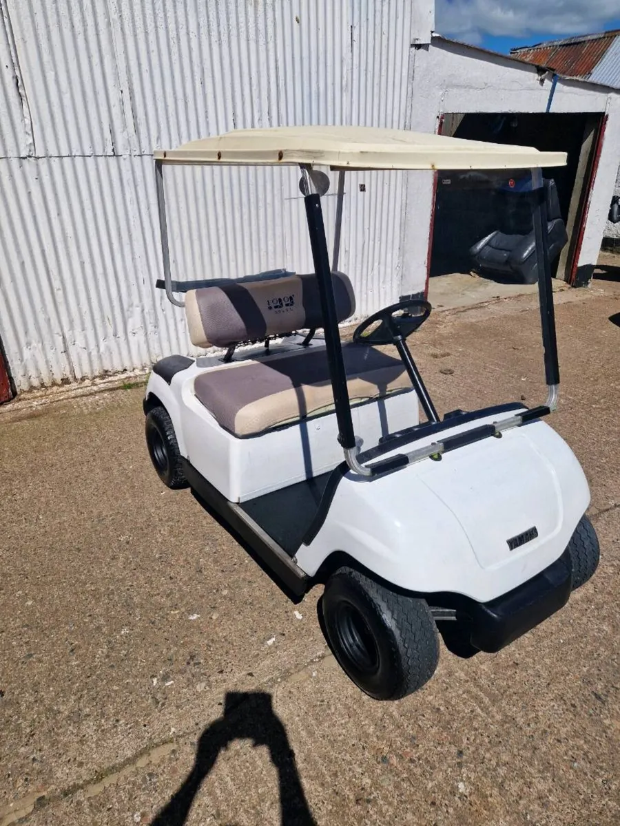 Yamaha golf buggy petrol - Image 1