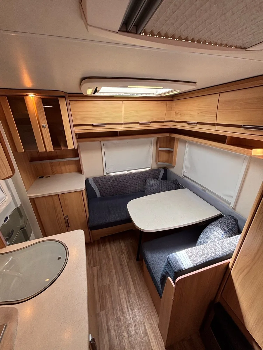 2015 MODEL GERMAN FIXED BED RARE!! - Image 4