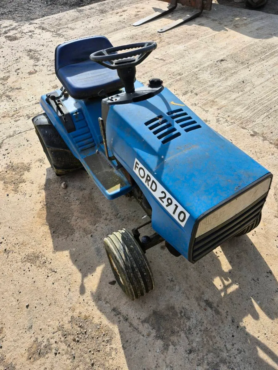 Tractor - Image 2