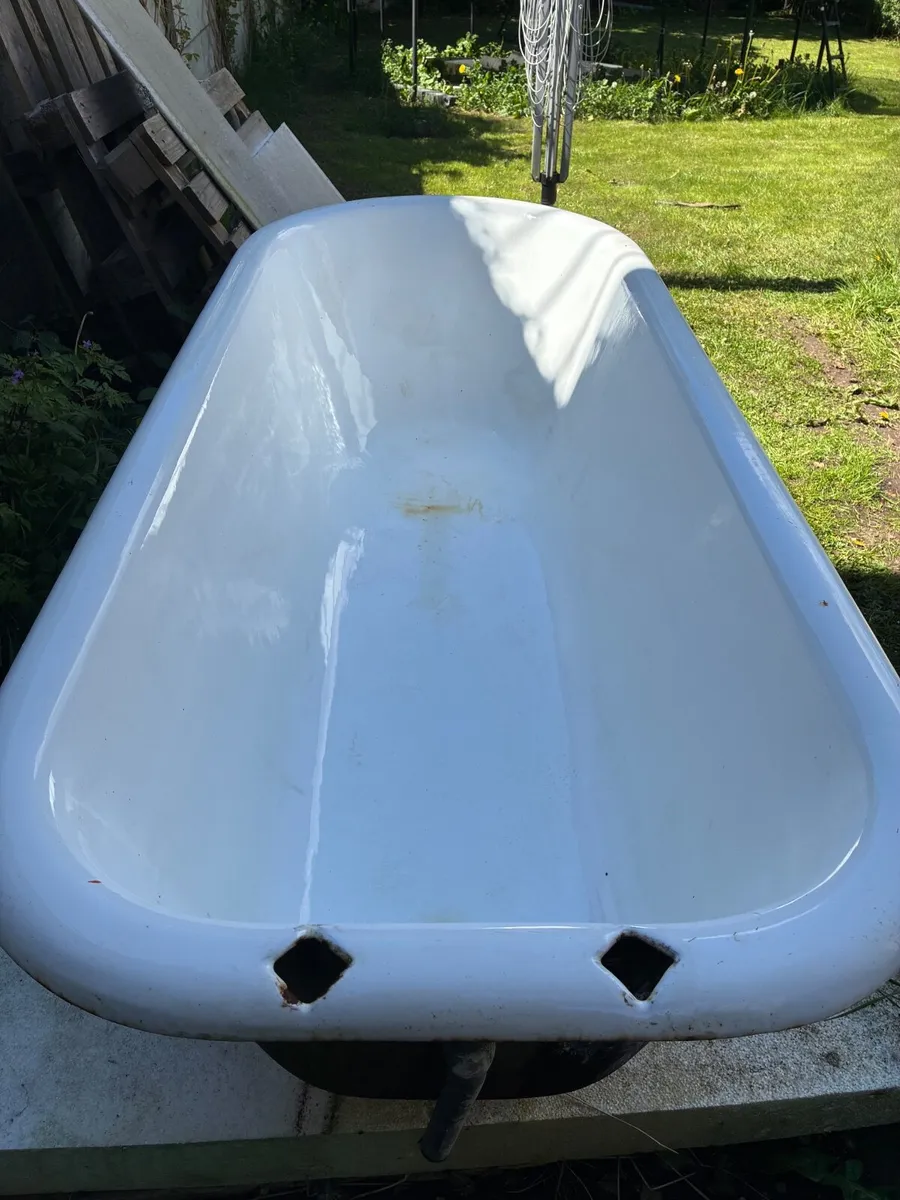 Antique Cast Iron Roll Top Bath - Image 1