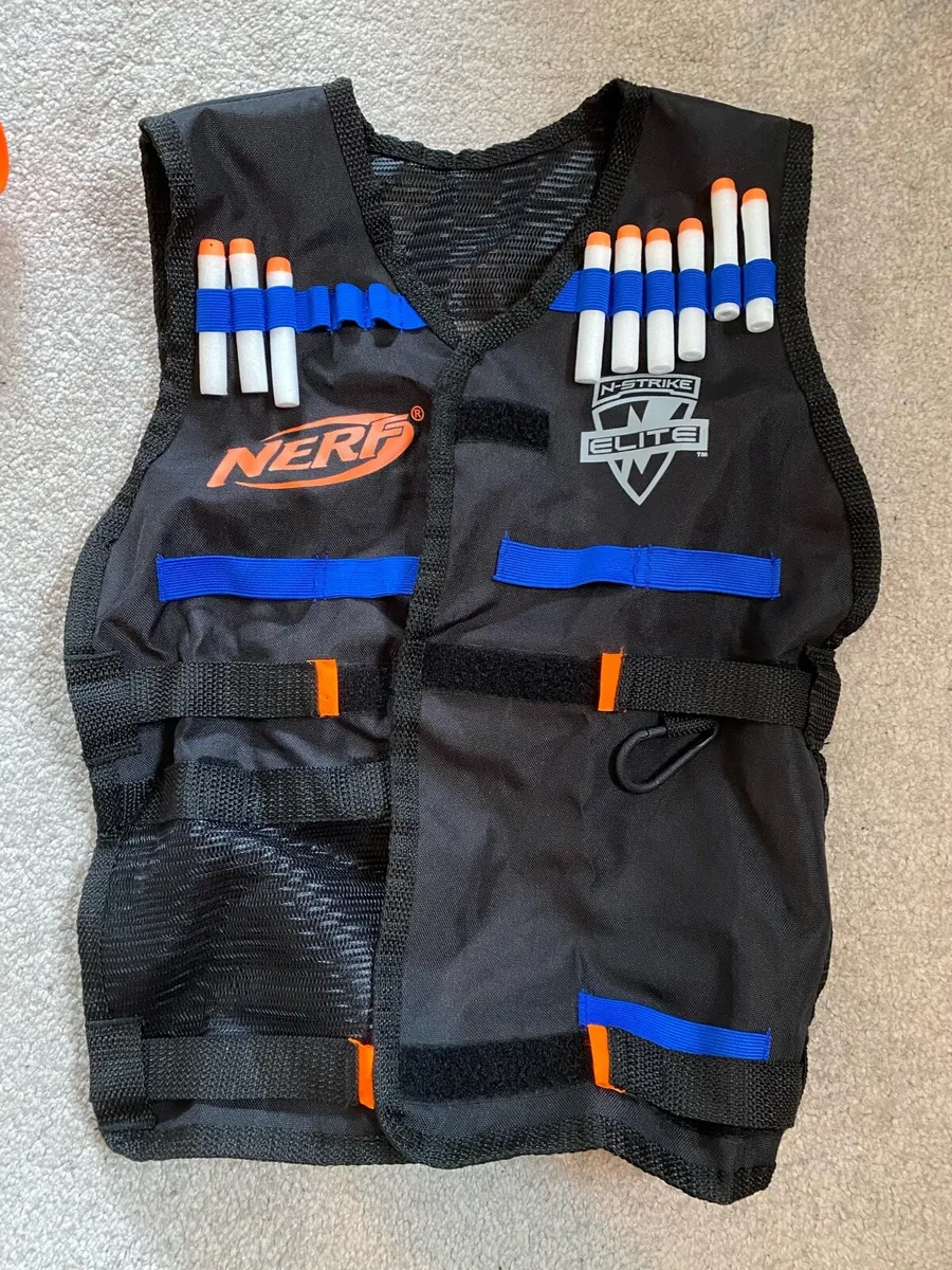 Nerf guns and accessories - Image 1