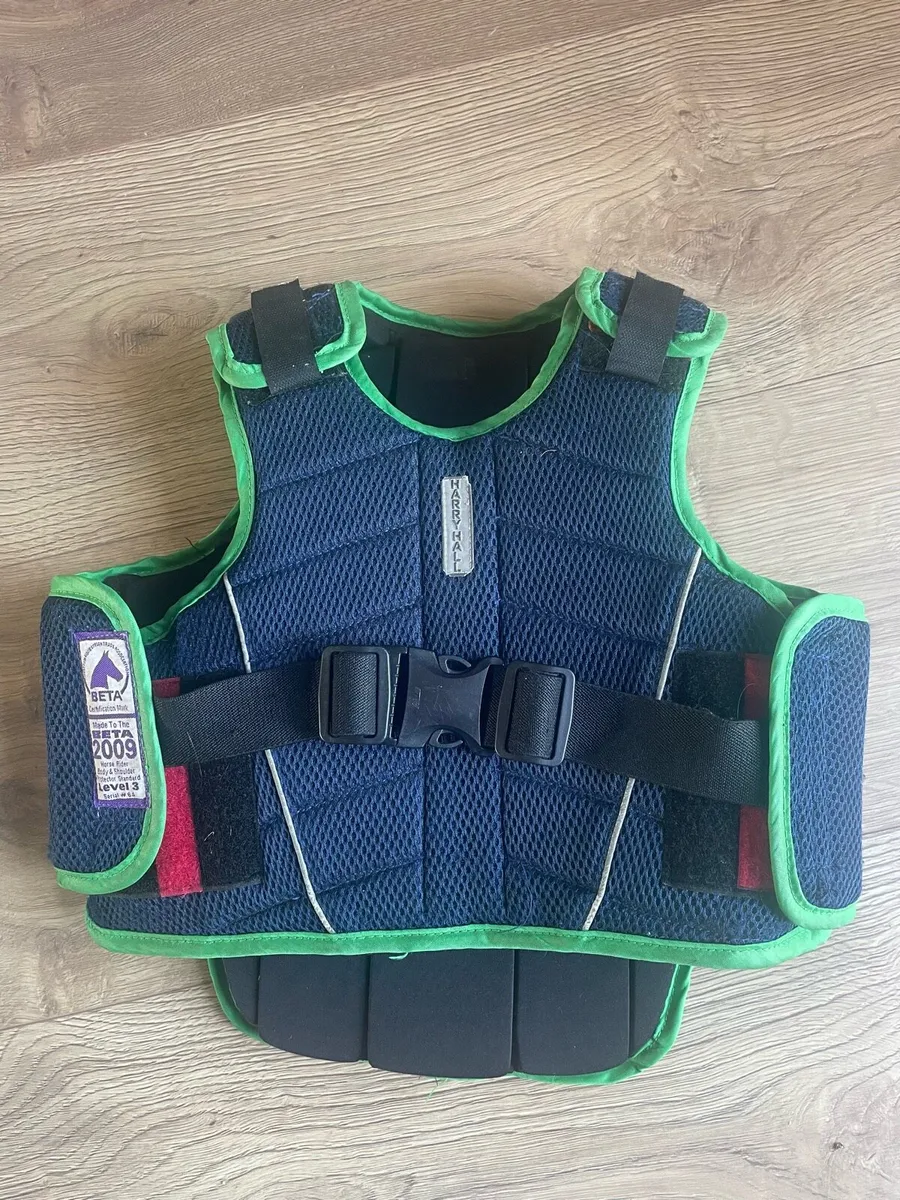 Horse riding body protector - Image 1
