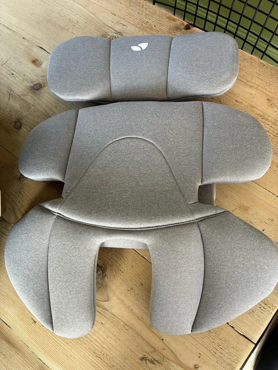 Joie i-Spin 360 Car Seat - Image 2
