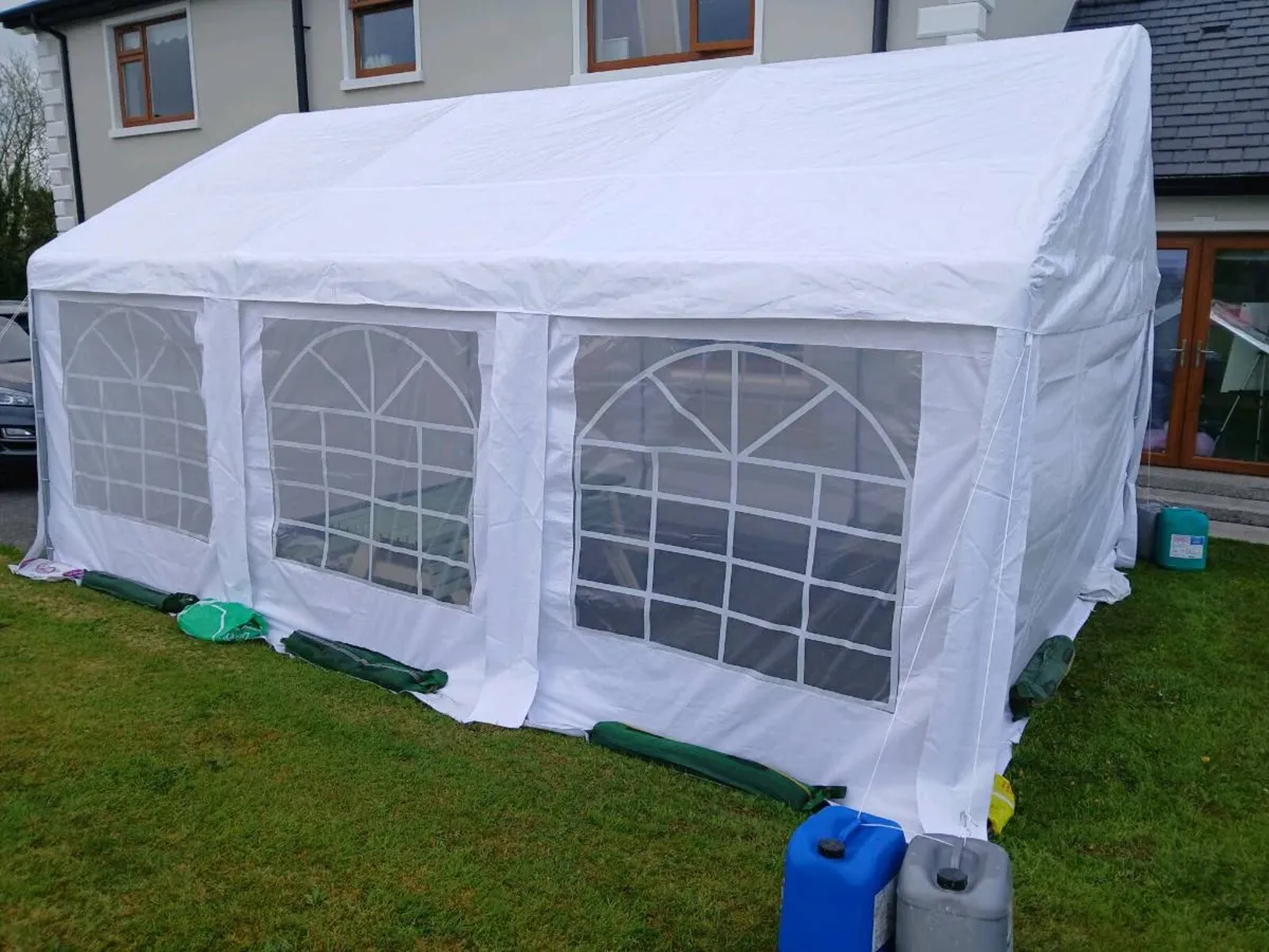 Marquee 4m x 6m - Image 1