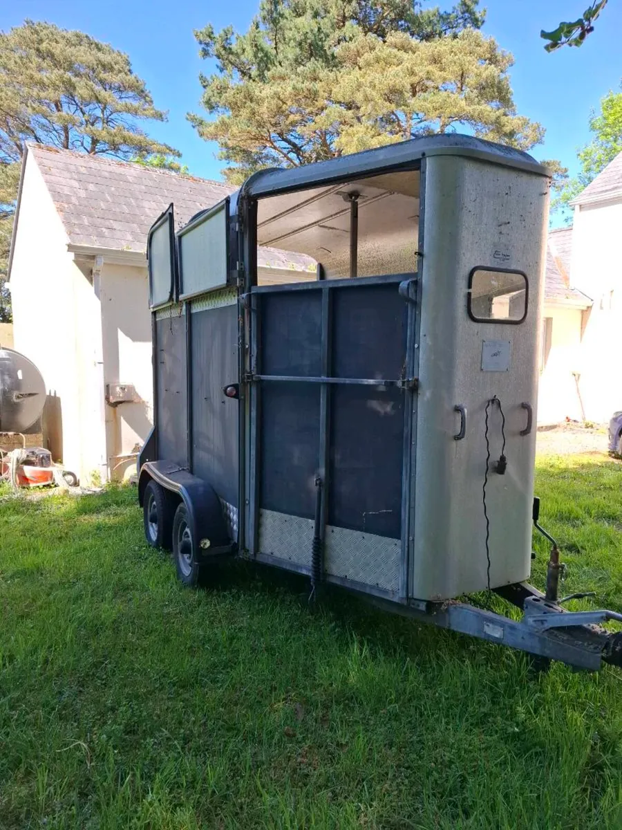Horsebox - Image 1