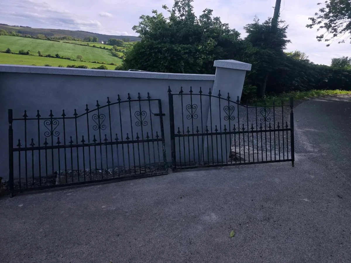 Gates - Image 2