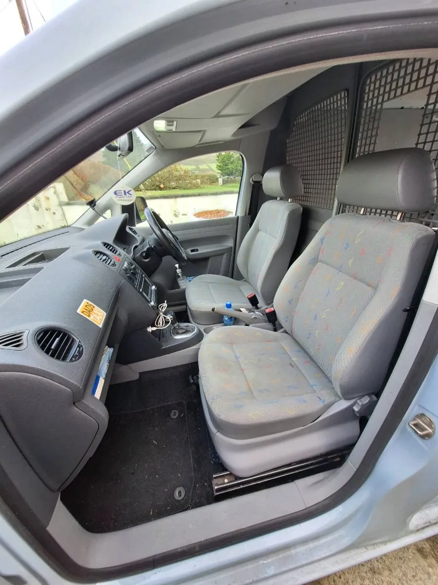 VW Caddy Seats - Image 3