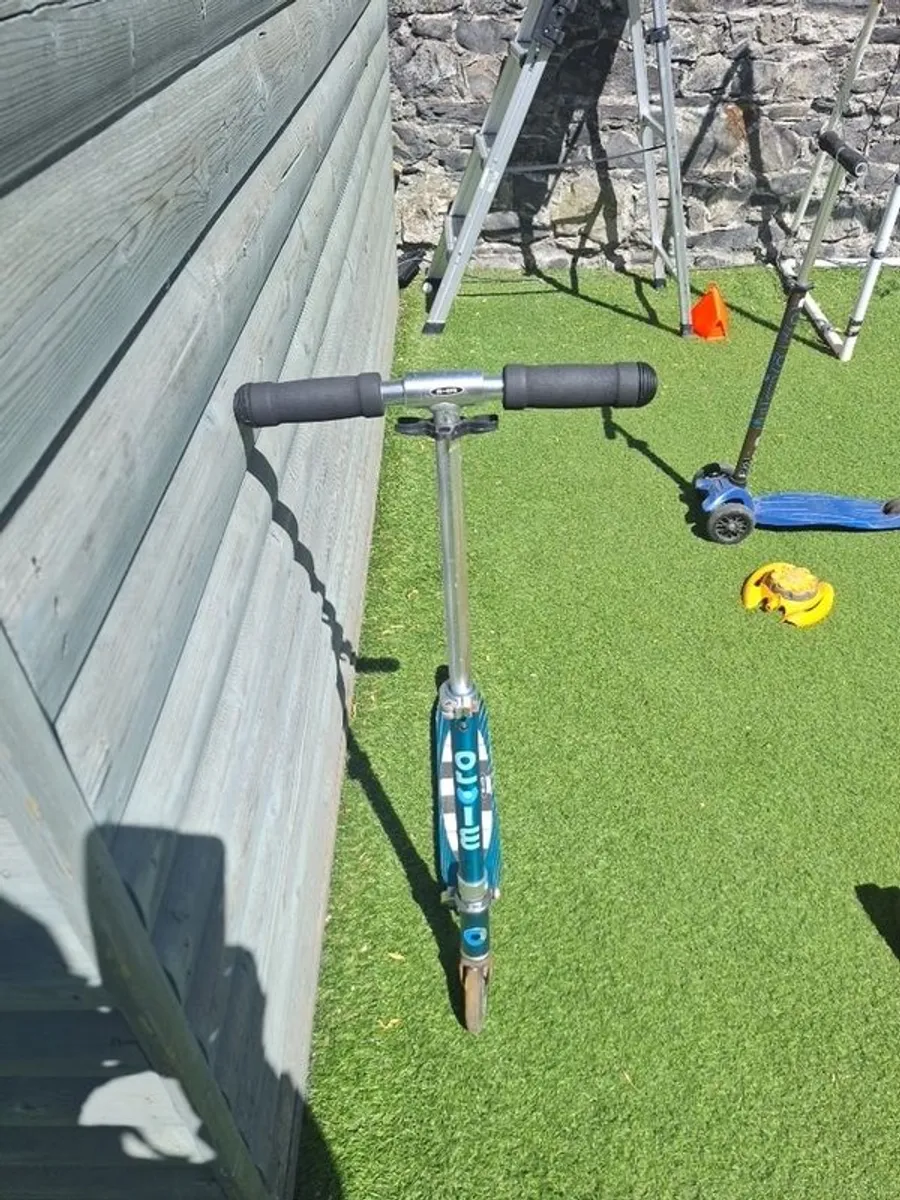 Micro Scooter - Image 4