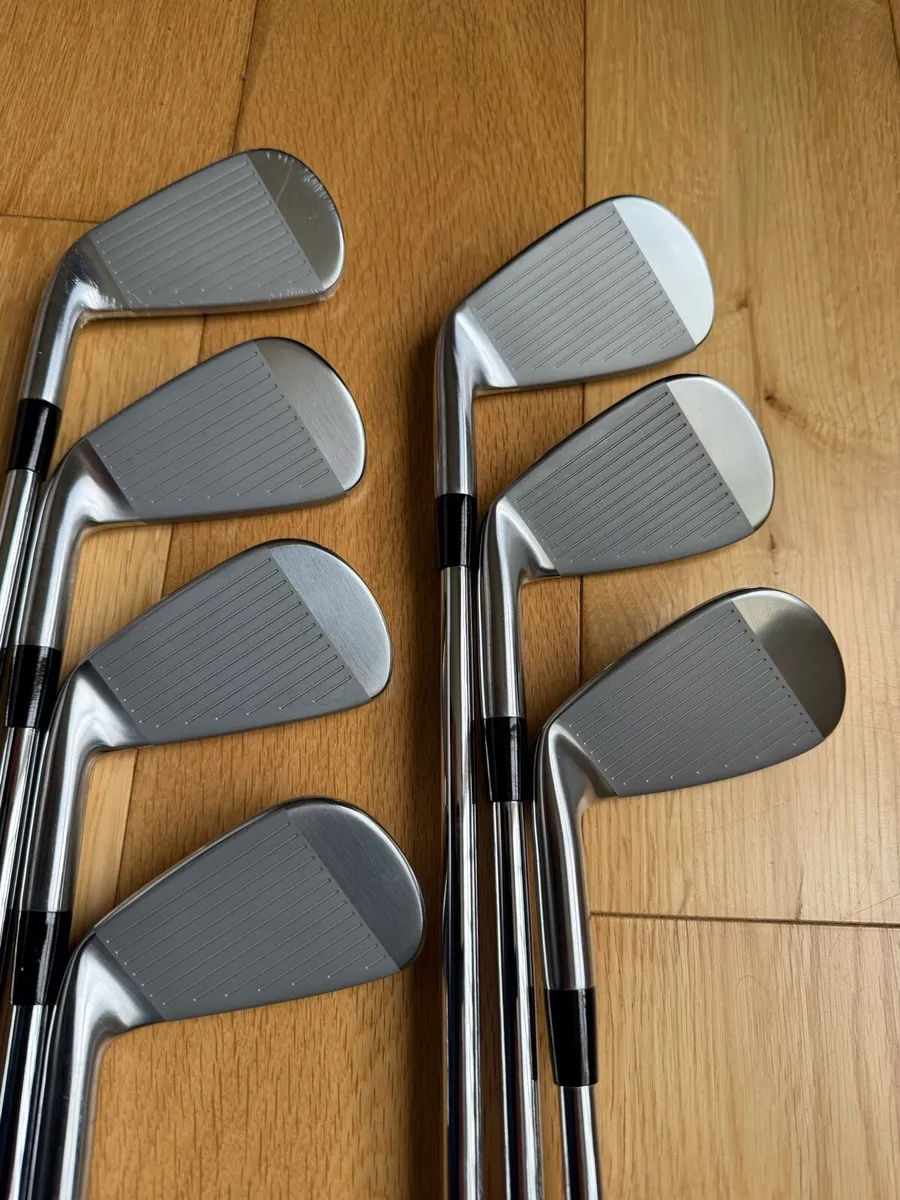 Mizuno Pro 225 irons - 4-PW - Image 2