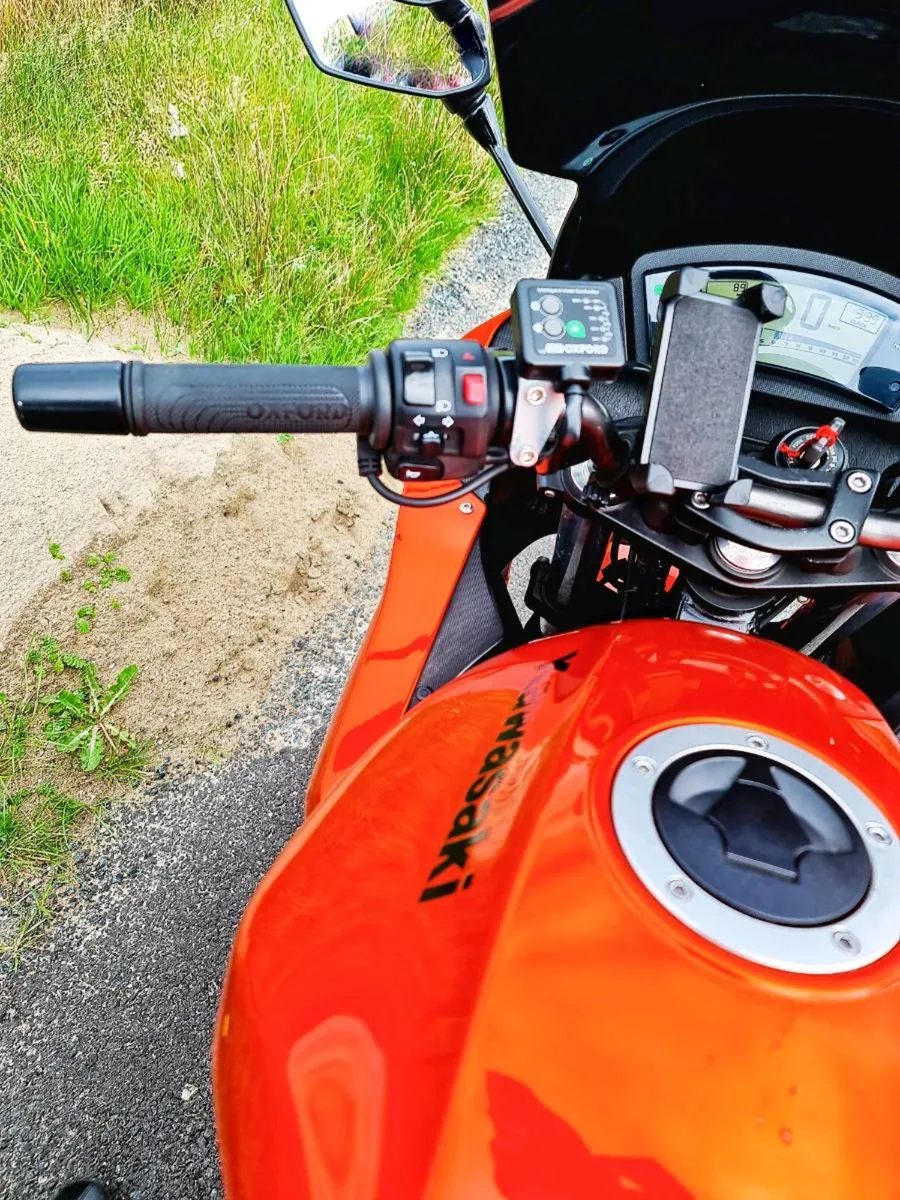 Kawasaki ER-6F 650 ABS 2011 - Image 2