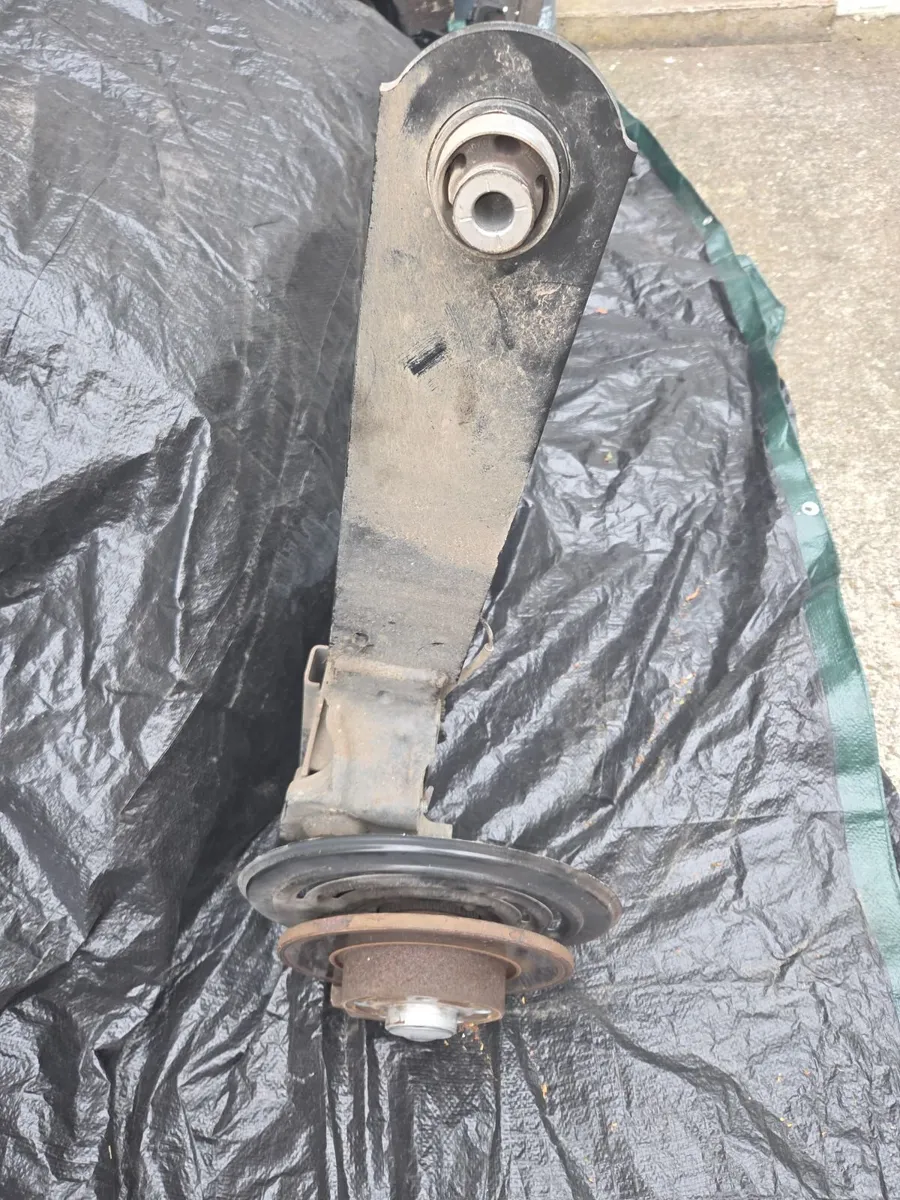 Van part - Image 2