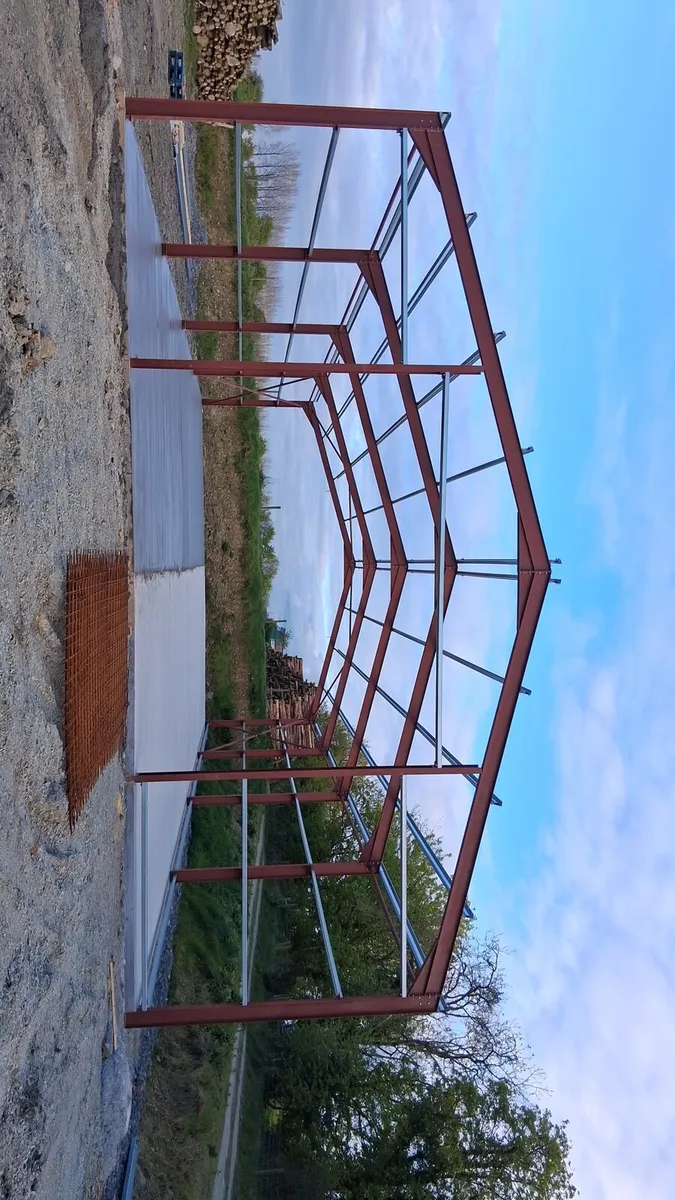 Shed - Image 2