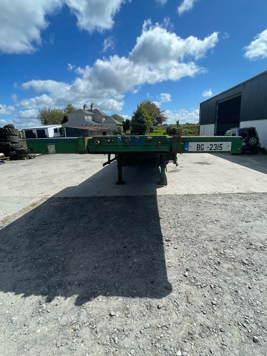 Low loader - Image 3