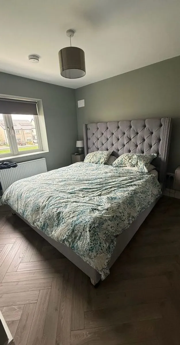 Super king bed - Image 1