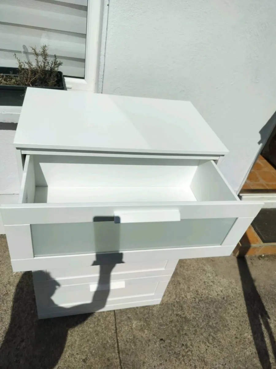 Chest of 4 drawers Brimnes - Image 2