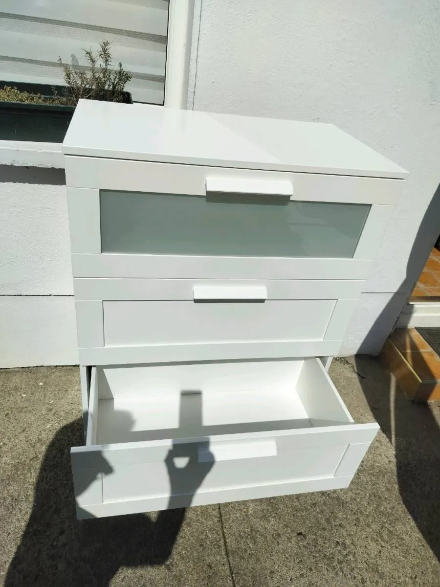 Chest of 4 drawers Brimnes - Image 4