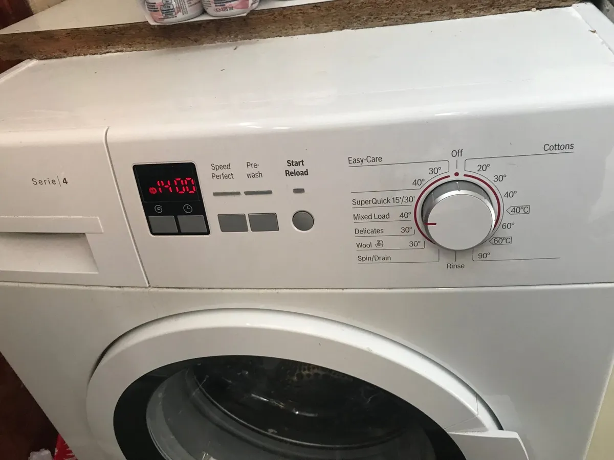 Bosh washing machine - Image 1