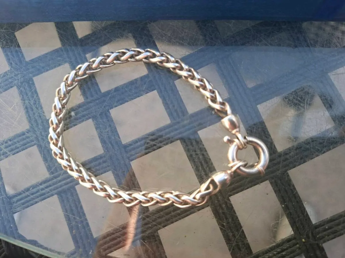 Lovely Vintage .925 Silver Wheat chain Bracelet - Image 2