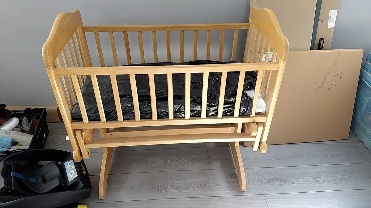 Free Small cot