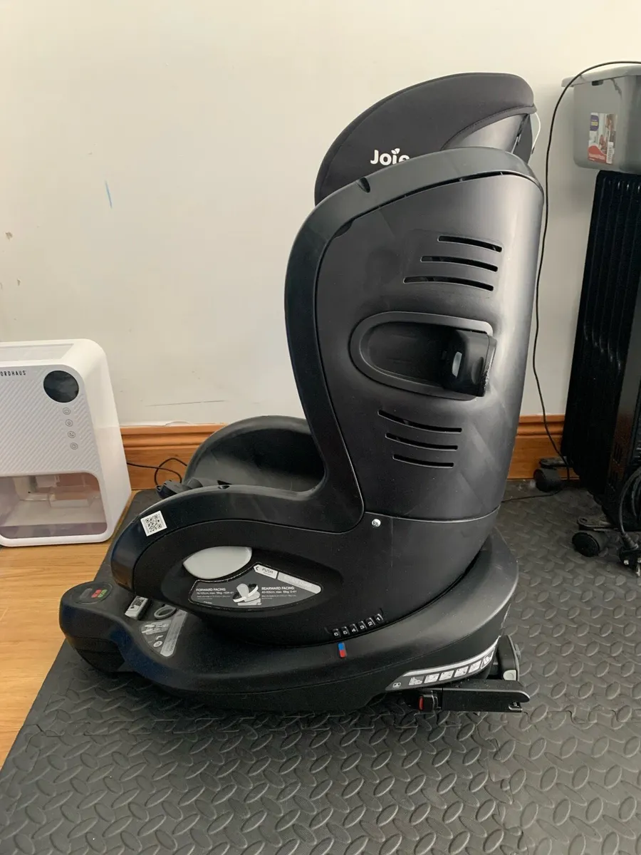 Joie car seat (recline and 360 rotate) - Image 2